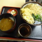 Soba Saku - 日替わりセットカレー丼とたぬきそばに季節のかき揚げトッピング