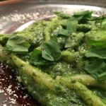 ラディーチェ - フレッシュバジルのジェノベーゼソース トロフィレ