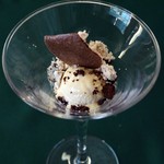 アマルフィ - アメリカンチェリーと胡椒のジェラート
