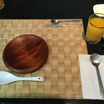 イン ザ ミスト - 朝食①