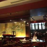 萬珍樓 本店 - 店内一画