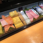 祇園寿司 - ネタケース♪