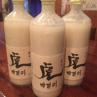 We also have authentic shochu and Korean shochu! Please try it
