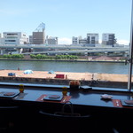 ナベノ-イズム - 窓から