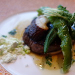 ナベノ-イズム - 国産牛フィレ肉のV.C.C焼き