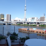 ナベノ-イズム - テラス席