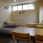 麺や二代目 夜来香 - 店内②小上がりやテーブル