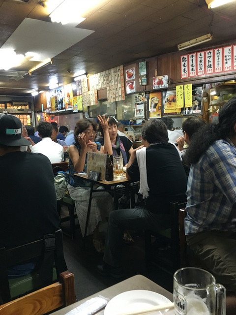 雰囲気がとてもよいです 昭和な感じで 接客が気持ちいいのは好ポイントです ホールの子は若 By やすいき 鳥清 とりせい 大和 焼鳥 食べログ