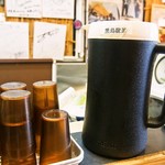 ストライク軒 - お茶は「黒烏龍茶」