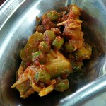 プルジャ ダイニング - タルカリ：ゴーヤとグリーンピース(セット)