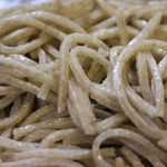 蕎麦切り　こばやし - 冷たい限定そば　「香味」　900円
      手挽き極荒挽きの太打ち　
      ＿＿＿＿＿＿＿＿＿＿＿＿＿