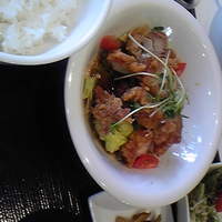 チャイニーズ 芹菜 - ランチの鶏料理