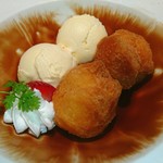 土の実 - サータアンダギー♥
ヴァニラアイス添え♥♥
p(^-^)q