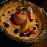 守谷 おしゃれに食べてやせる肉 BAR 85 - ダッチベイビー