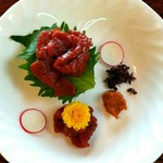 志ぐれ亭 - 会津の郷土食・「馬刺し」は辛味噌で（別注文）