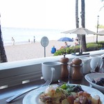 Moana Surfrider, A Westin Resort & Spa - 