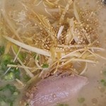 山岡家 - 朝ラーメン（白髪ネギ・脂少なめ・味普通・アップ）