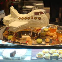 リュクス ダイニング ハプナ - 飛行機の形