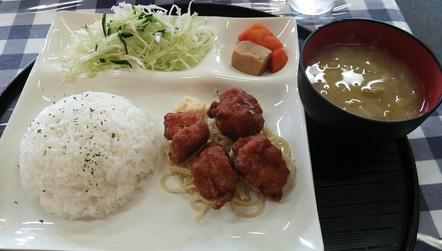 日替り唐揚げ定食