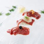 牛牛 - 握り三種盛り