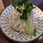 ひより　麦縄本舗　炭焼酒場 - H28.07.10 お通し「しらすおろし」