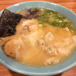 ワンタンメン
          2016.07.31