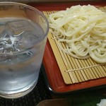 大分の海と山の料理 でんでん - 兼八のロック（800円）と宵練りうどん（600円）