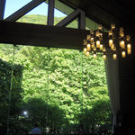Oirase Keiryuu Hoteru - ラウンジの窓からの景色