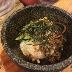 多来多来 - 石焼きビビンバ