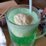 一升びん - クリームソーダ３５０円