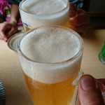 まずは乾杯♪