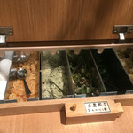 稲庭うどんとめし 金子半之助 - 