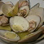 トラットリア クアルト - ホンビノス