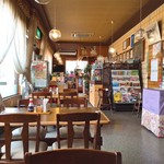レストラン北国 - 店内１