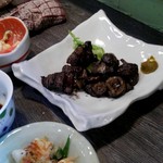 だいにんぐ とっ鶏 - もも炭火焼き