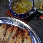 だいにんぐ とっ鶏 - しらすのアヒージョ