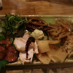 三種盛り(450円)