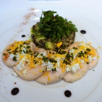レストラン シャルム - 若鶏胸肉のマリネ 柚子風味 レンズ豆とアボカドのサラダ