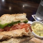 Giovanni Pastrami - 肉厚チキン