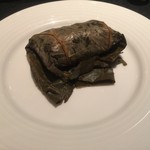 故宮 - 五目入りもち米の蓮の葉包み蒸し