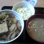 吉野家 - 2010/10/18 牛鍋丼＋コールスロー＋とん汁