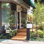 Vegi Kitchen - 正面入り口