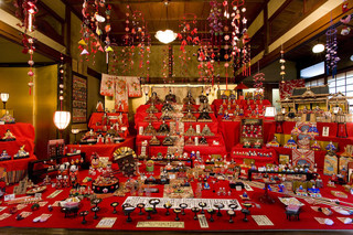 Kunitouroku Bunkazai Nikiya - 二木屋の雛祭り