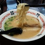 豚骨食堂 - 豚骨ラーメン500円／平成28年7月