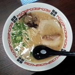 豚骨食堂 - 豚骨ラーメン500円／平成28年7月