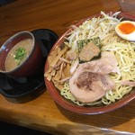 中村屋 - つけ麺 800円