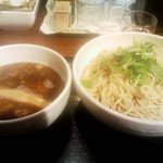 彩華 - ？なぜかソフトフォーカス。「つけ麺（醤油）大盛」。