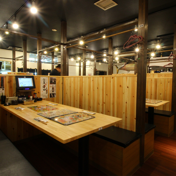 Seafood Resutoran Uoteru Suisan Higashikonoike Ten photo 5