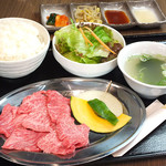 Yakiniku Horumon Gyuute Ru Ryourianiki - ランチ「カルビ定食」