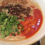 白胡麻担担麺あっぷ